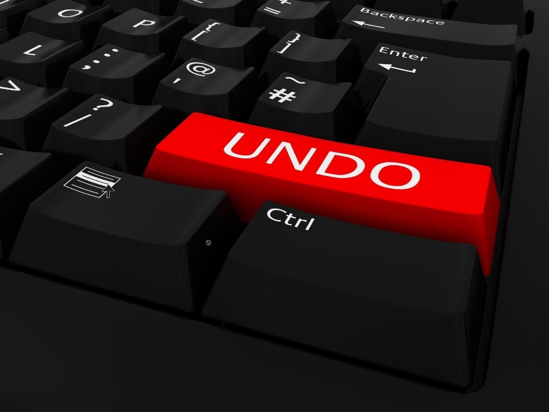 ctrl z Undo button on a keyboard