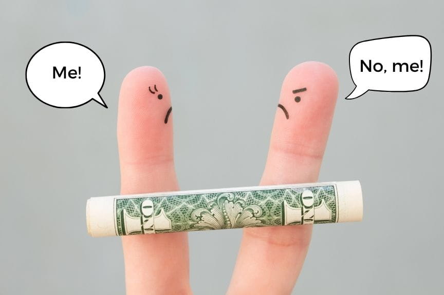a couple fighting over money